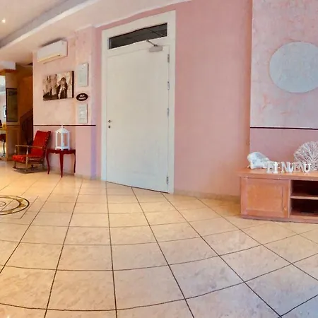 Lieta Hotel 3*